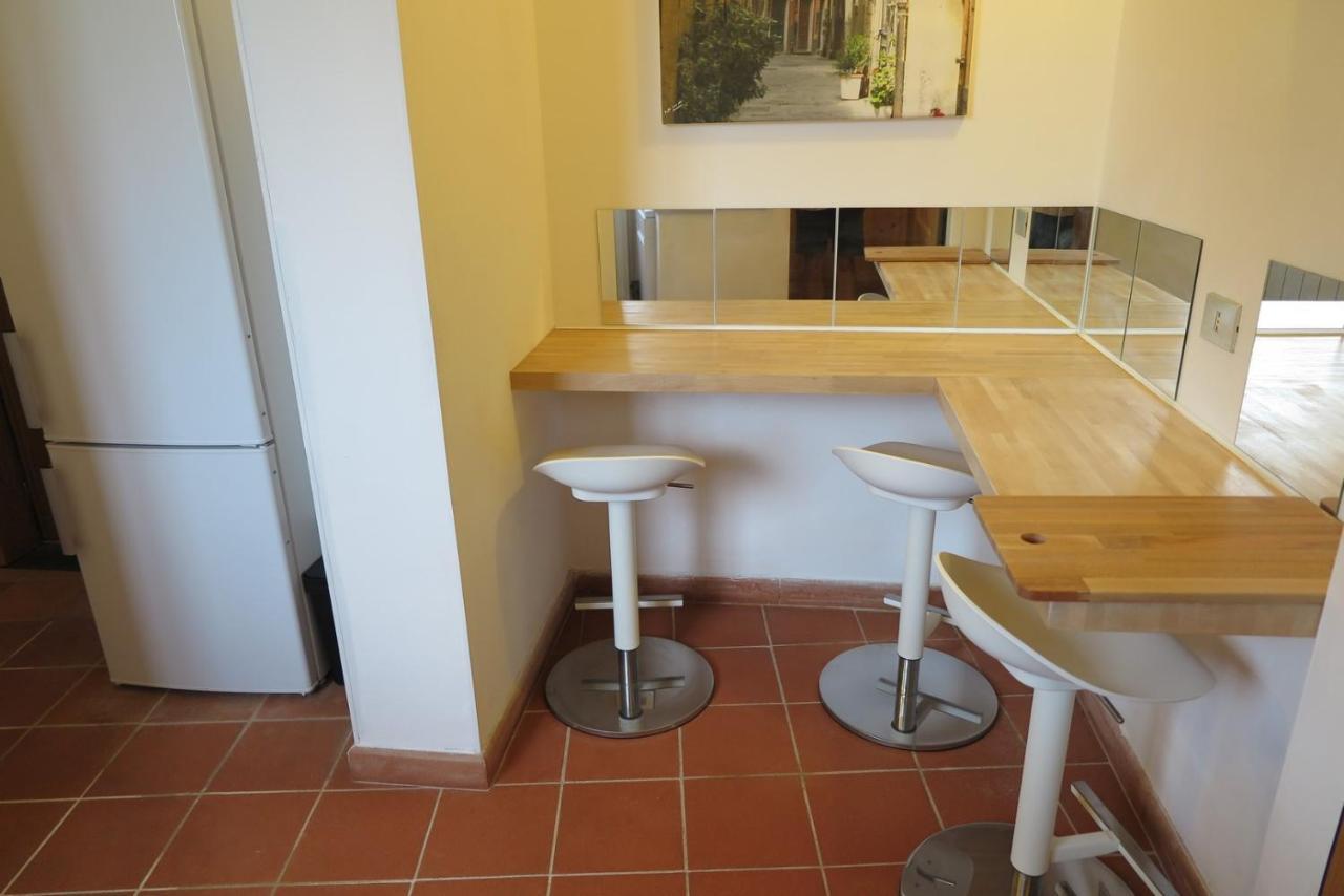 Banks 1 * Vezzano Ligure